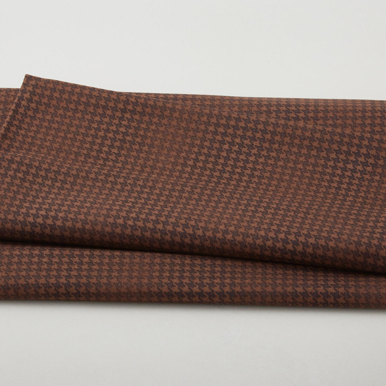 Blushed Houndstooth - Chocolate 2 Yard Cut