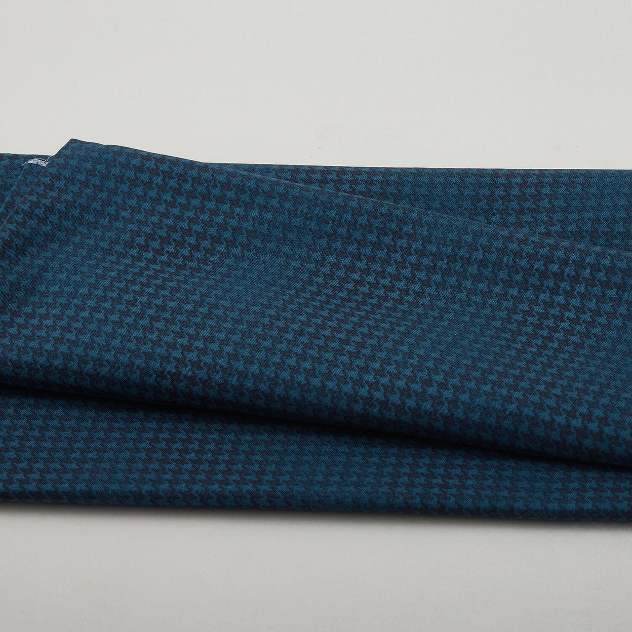 Blushed Houndstooth - Dark Blue 2 Yard Cut