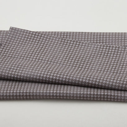 Blushed Houndstooth - Grey 2 Yard Cut