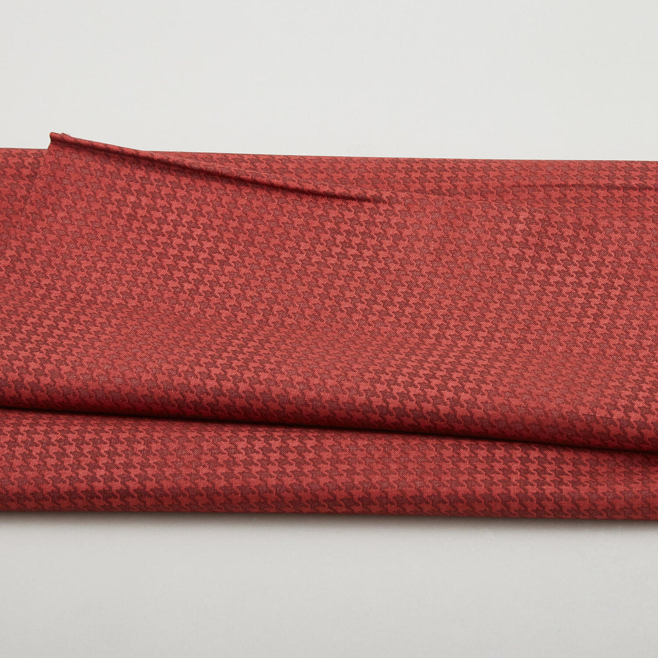Blushed Houndstooth - Red 2 Yard Cut