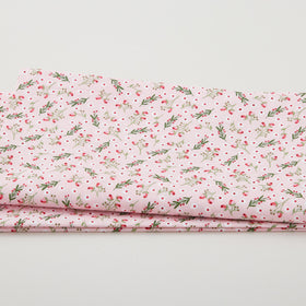 Alpine Valley - Winter Roses Rose 2 Yard Cut