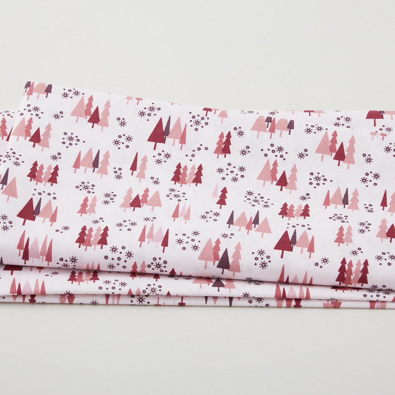 Alpine Valley - Sugar Pine Berry 2 Yard Cut