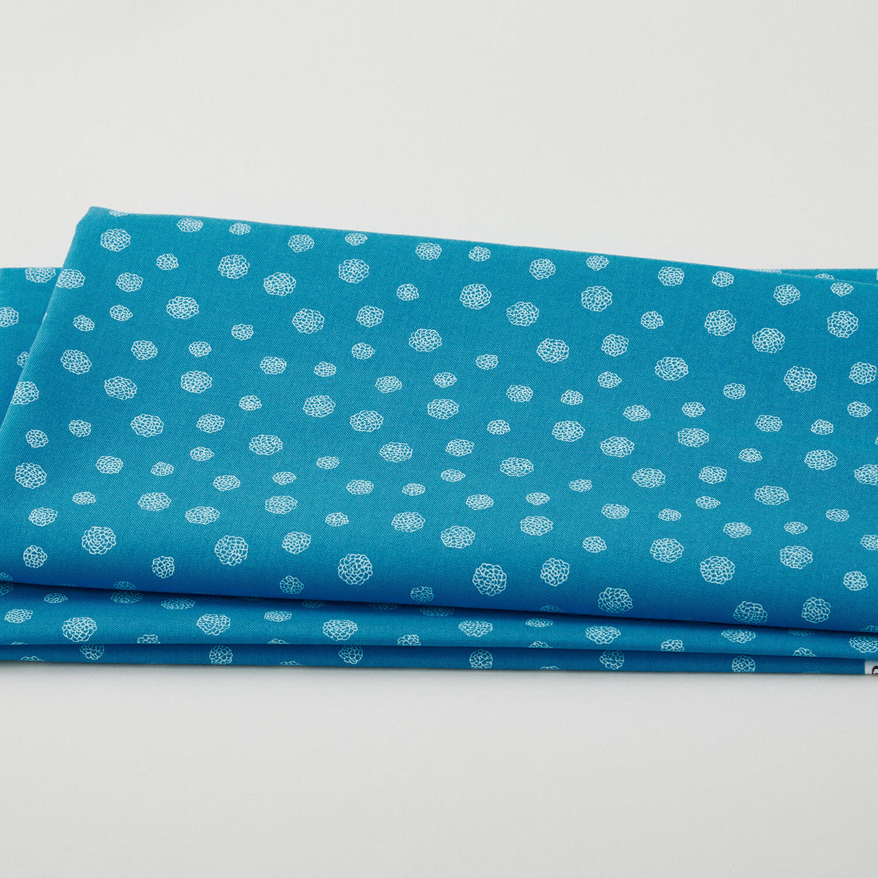 Begins with Mum - Baby Breath Lake 2 Yard Cut