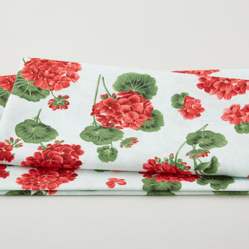 Betty's Geraniums - Betty's Geraniums Leaf 2 Yard Cut