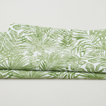 Betty's Geraniums - Leafy Garden White/Leaf 2 Yard Cut