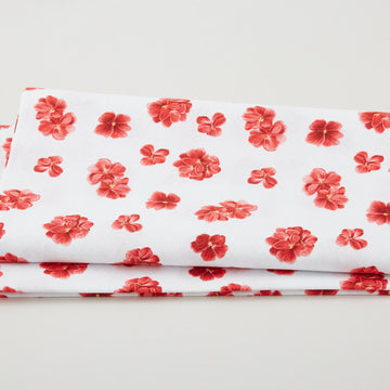 Betty's Geraniums - Petals White 2 Yard Cut