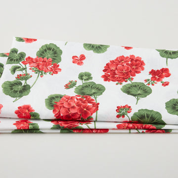 Betty's Geraniums - Betty's Geraniums White 2 Yard Cut