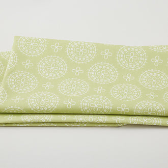 Blossom Hollow - Macrame Moss 2 Yard Cut