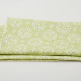 Blossom Hollow - Macrame Moss 2 Yard Cut