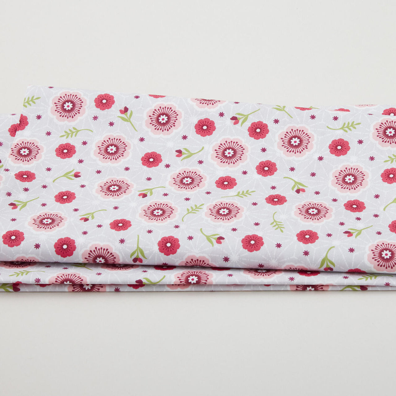 Blossom Hollow - Garden Pakistanths Blossom 2 Yard Cut