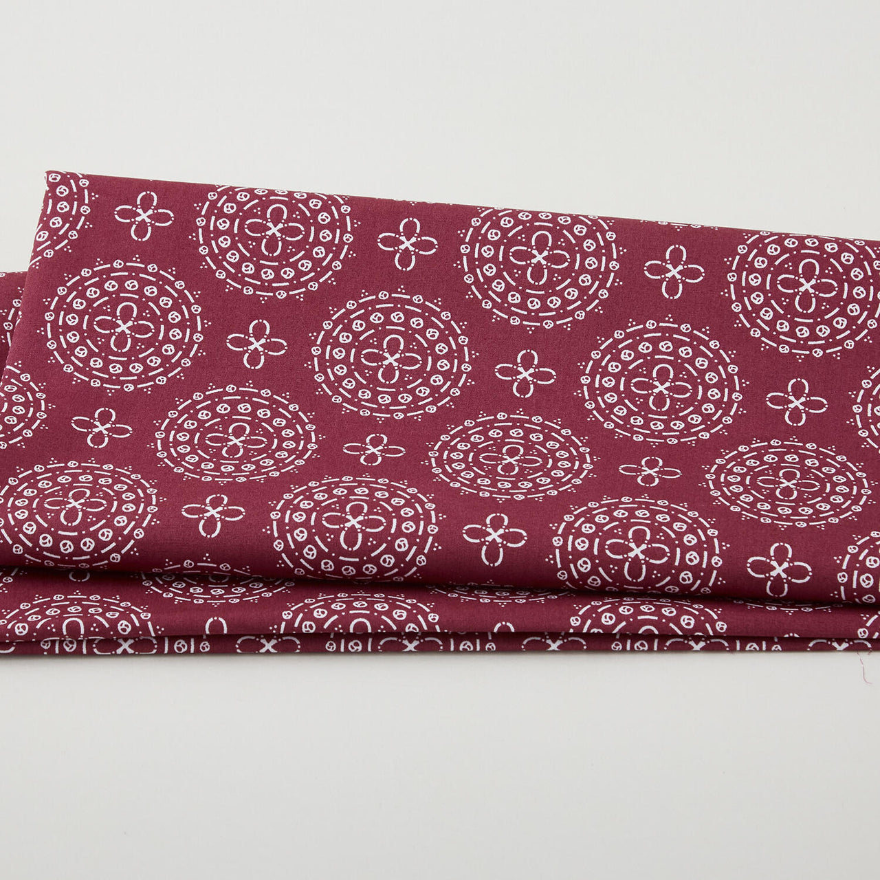 Blossom Hollow - Macrame Mulberry 2 Yard Cut