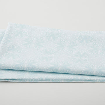 Camellia - Medallion Burst Light Blue 2 Yard Cut