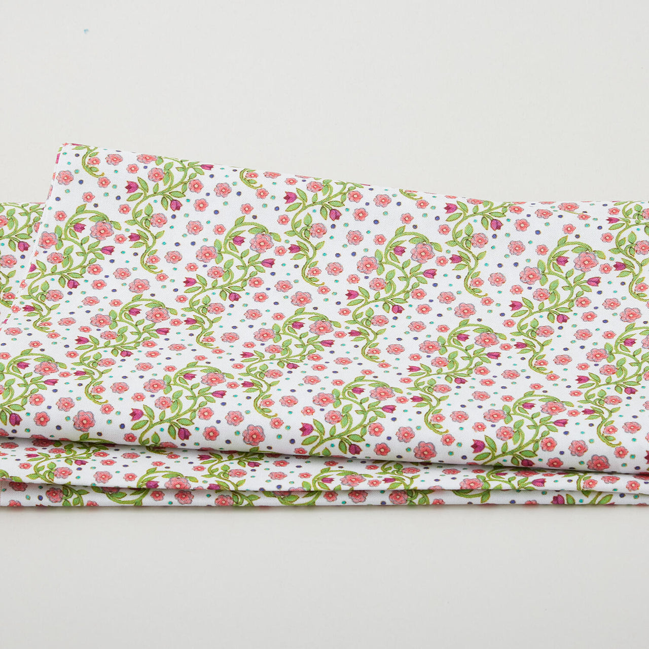 Garden Angels - Vining Roses White 2 Yard Cut