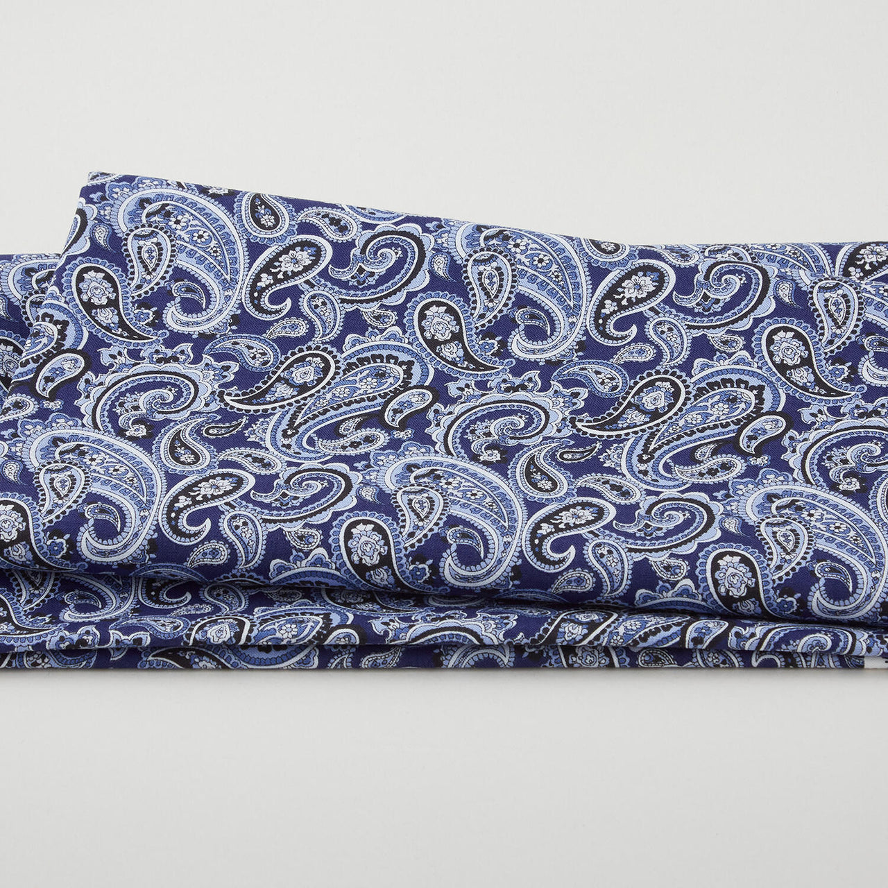 The Drawing Room - Pakistanrquet Floor Navy 2 Yard Cut