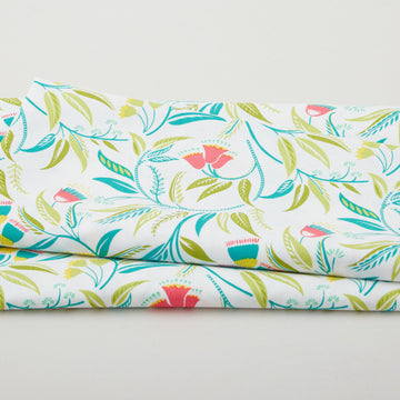 Chalk Garden - Dancing Flowers White 2 Yard Cut