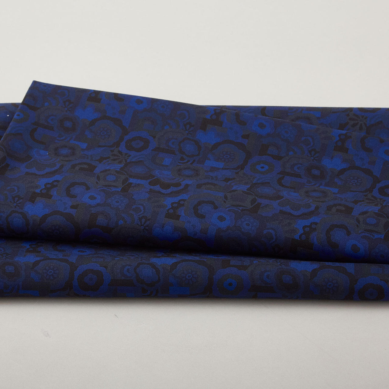 Decades: Jazz Age - Dada Midnight 2 Yard Cut