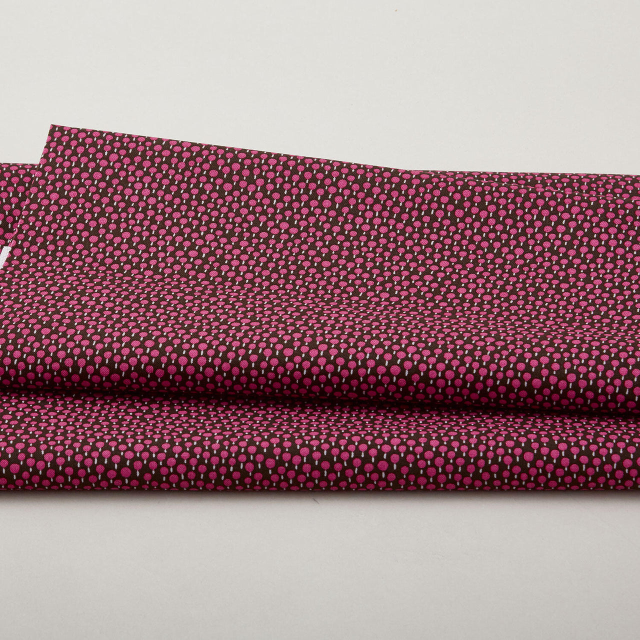 Decades: Jazz Age - Hudson Raspberry 2 Yard Cut