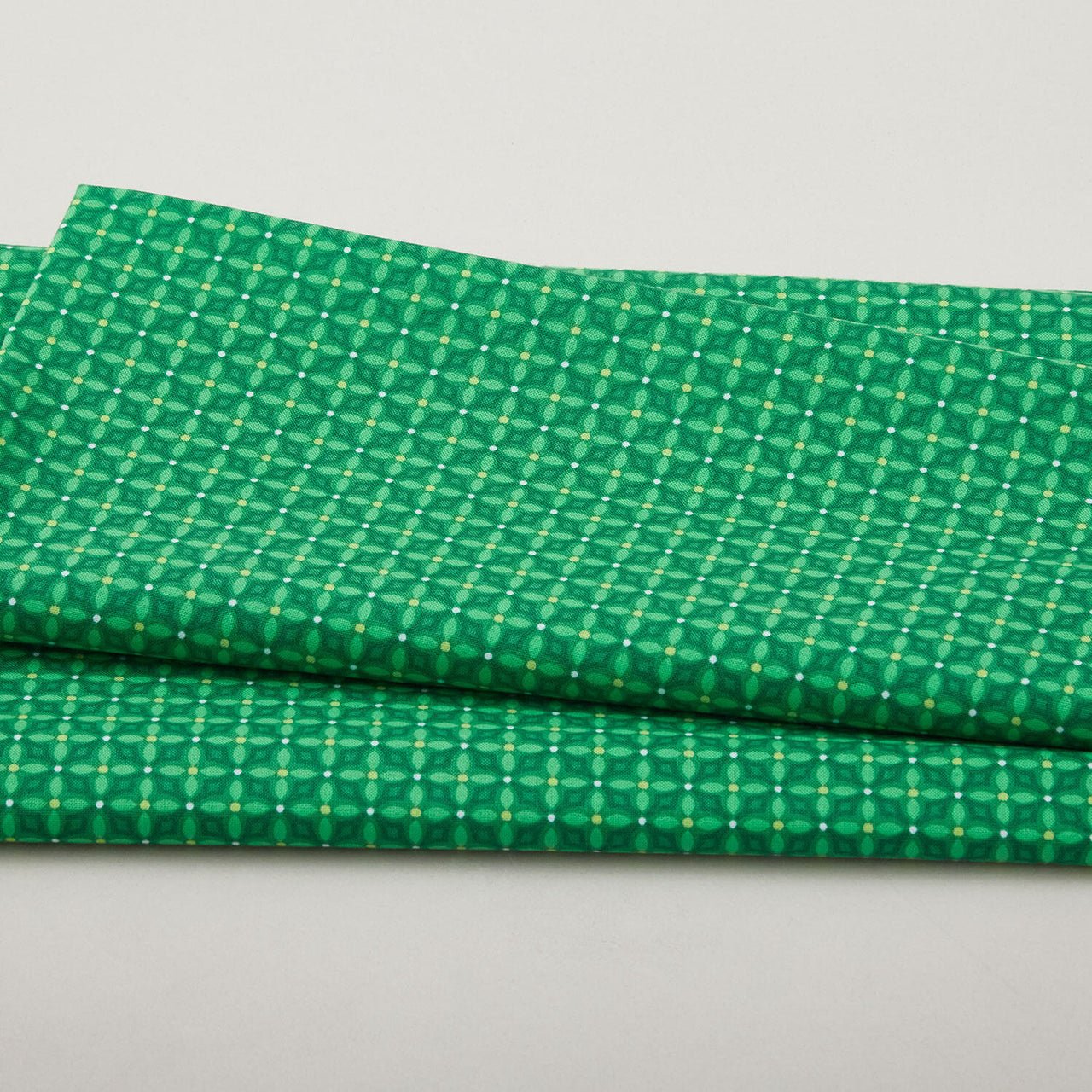 Flora & Fauna: Forest - Diamonds Green 2 Yard Cut
