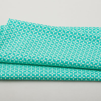 Flora & Fauna: Forest - Diamonds Mint 2 Yard Cut