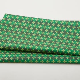 Christmas Spirit - Diamond Splendor Green 2 Yard Cut
