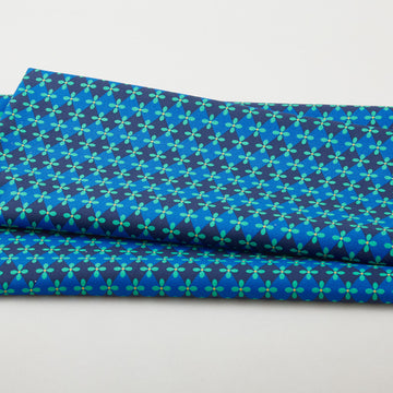 Christmas Spirit - Diamond Splendor Blue 2 Yard Cut