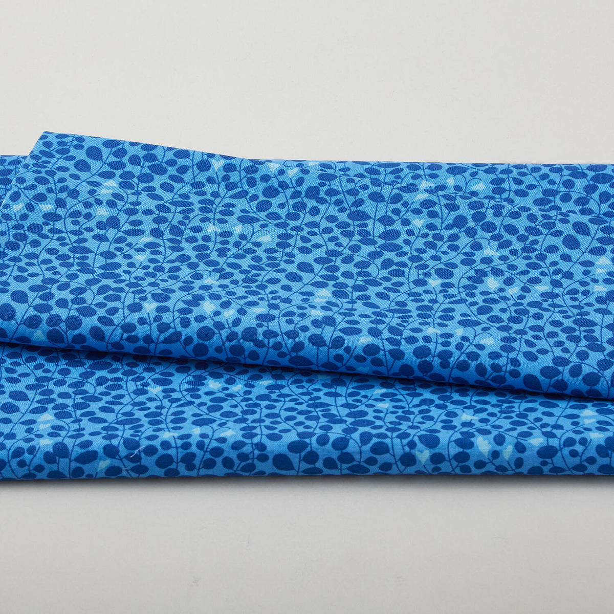 Caroline - Blue 2 Yard Cut