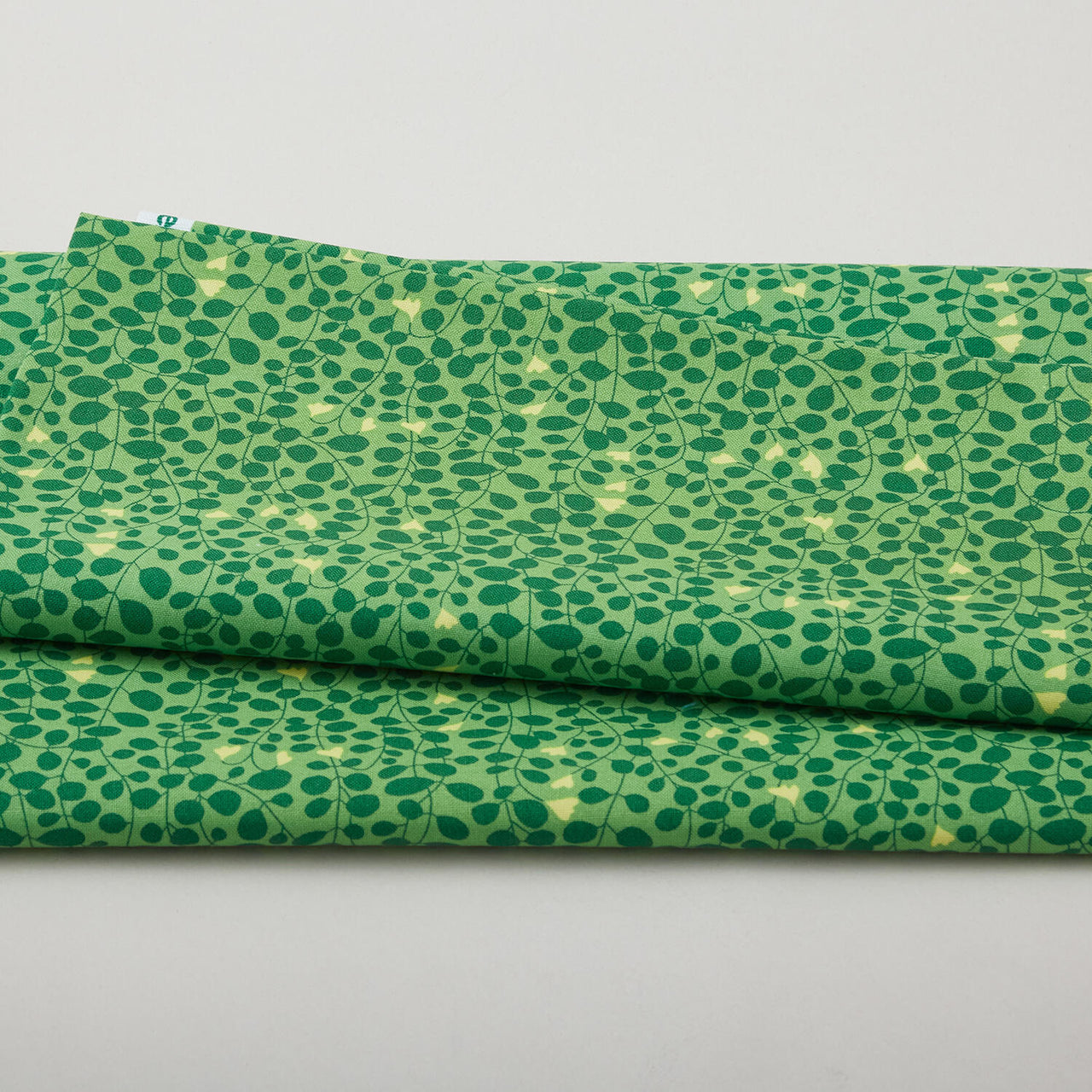 Caroline - Green 2 Yard Cut