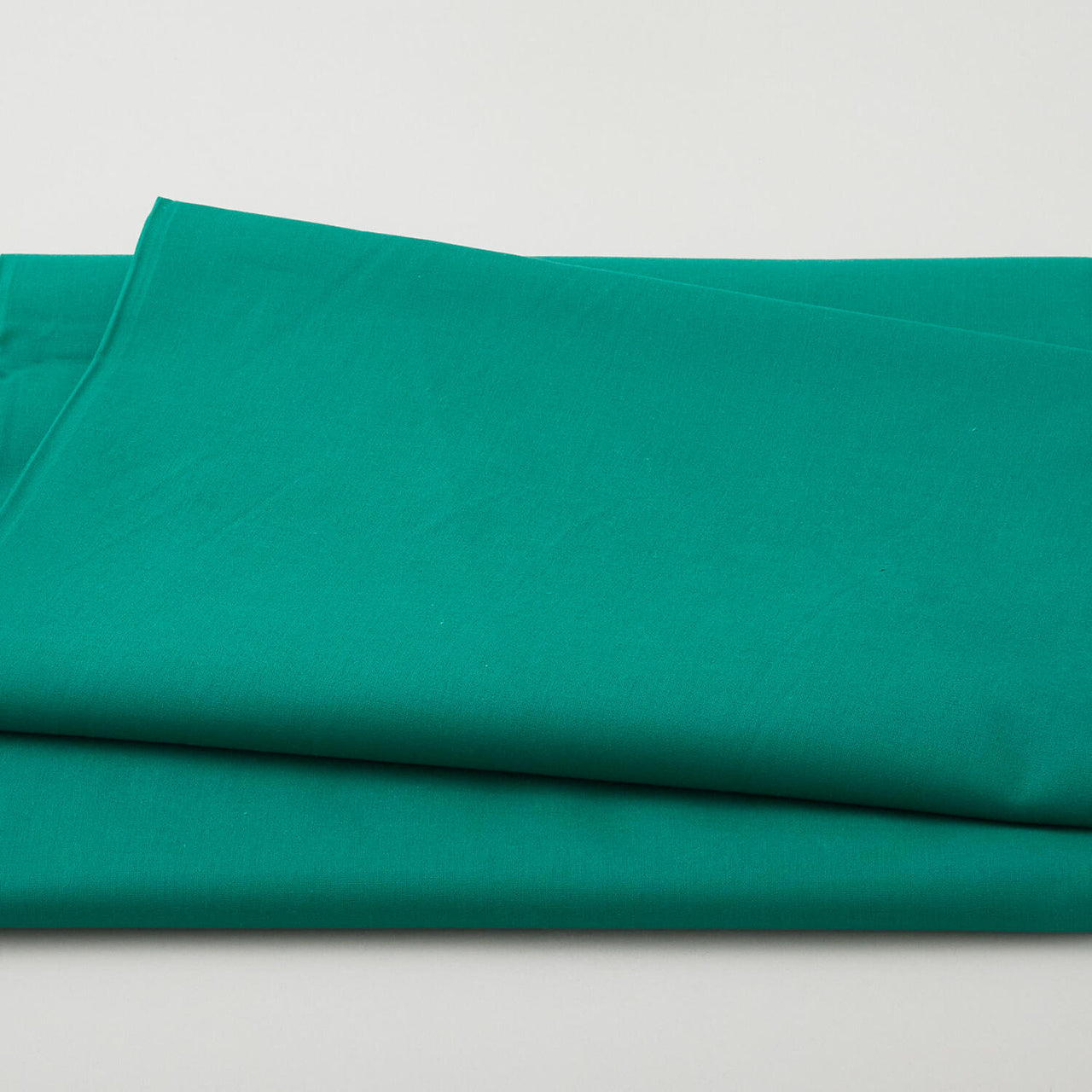 Superior Solids 108" Green 3 Yard Cut