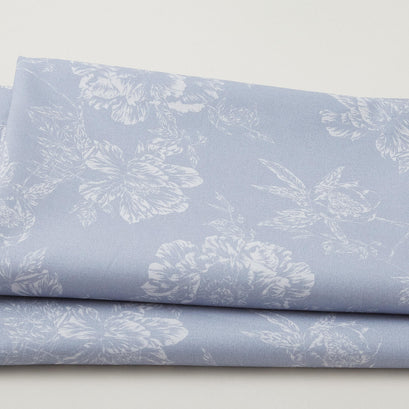 Shadow Flower 108" - Smoke Gray 3 Yard Cut