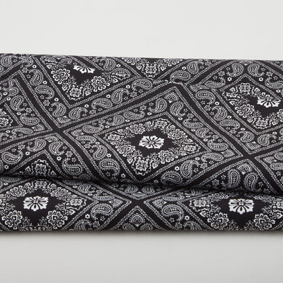 Bandana Medley - Bandana Onyx 2 Yard Cut