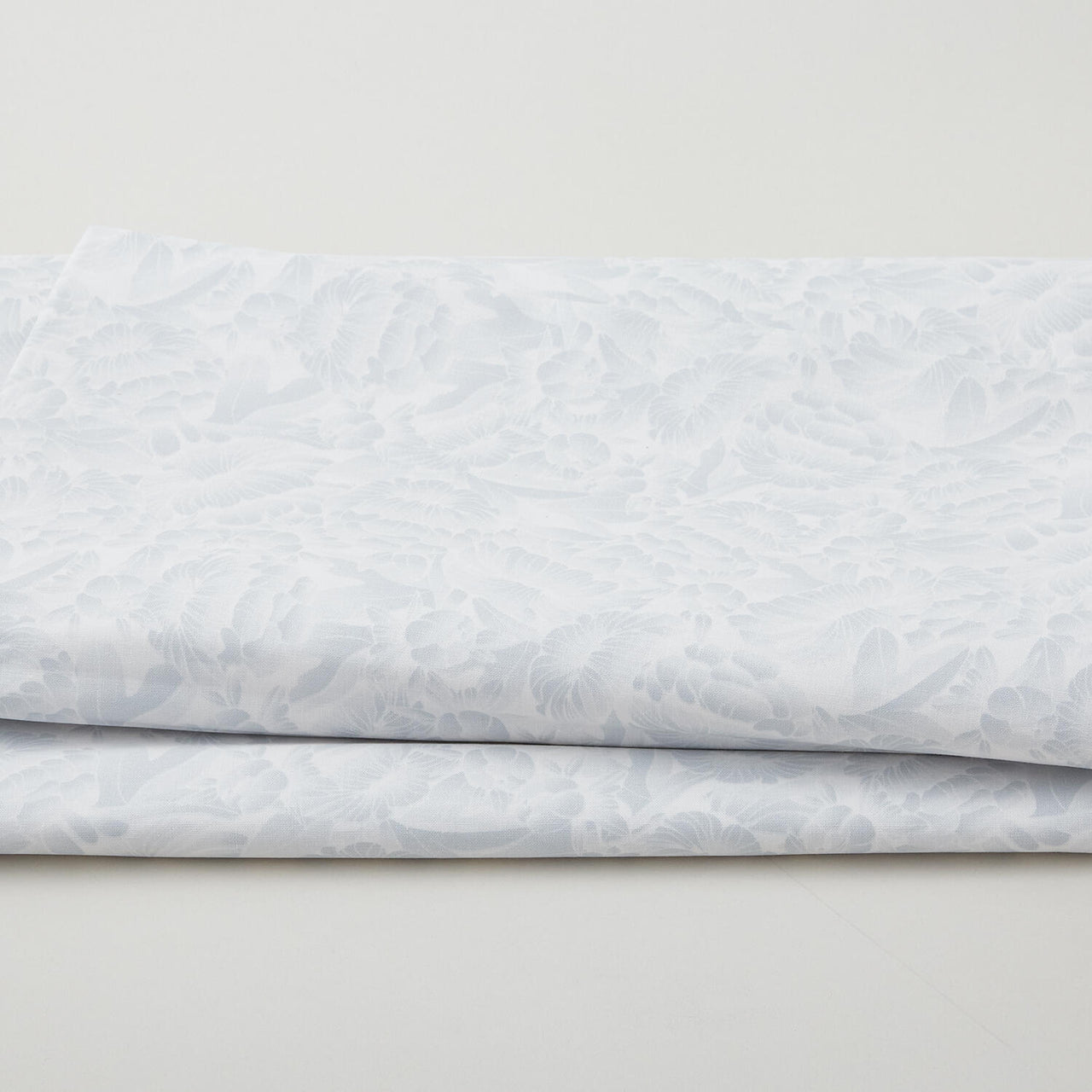 Florique 118" - Tonal Florique Flowers White 3 Yard Cut