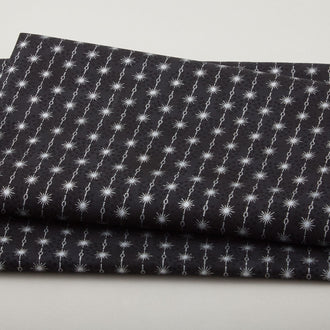 Frosty Snowflake - Stars In Line Black/Silver 3 Yard Cut