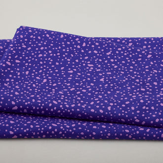 Quilter's Coordinates - Speckle Dots Blue 3 Yard Cut