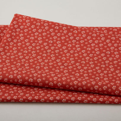 Quilting Rainbow - Daisy Red 3 Yard Cut