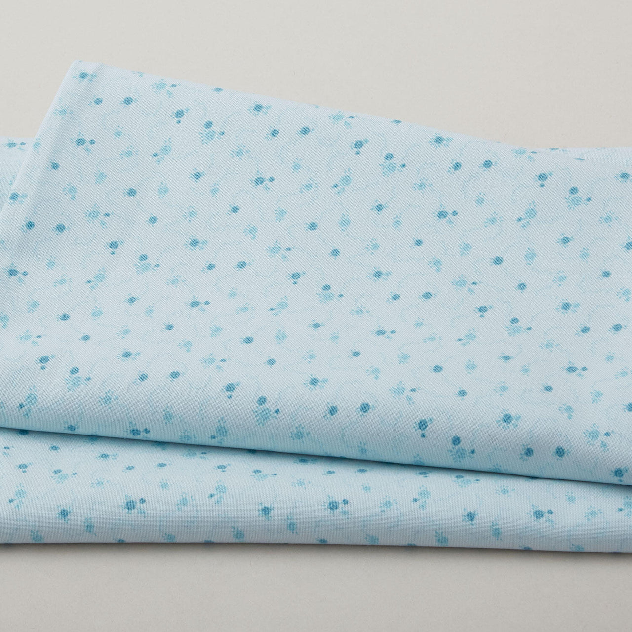 Colour Harmony - Roses and Branches Light Blue 2 Yard Cut