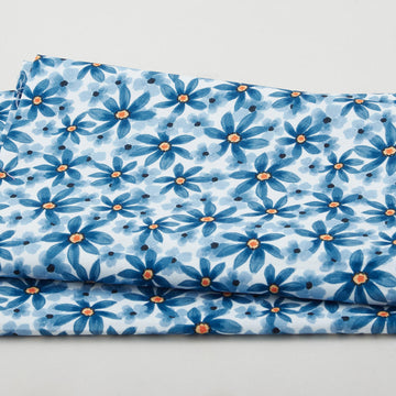 Whispering Garden Favorites - Ditsy Daisy White 2 Yard Cut