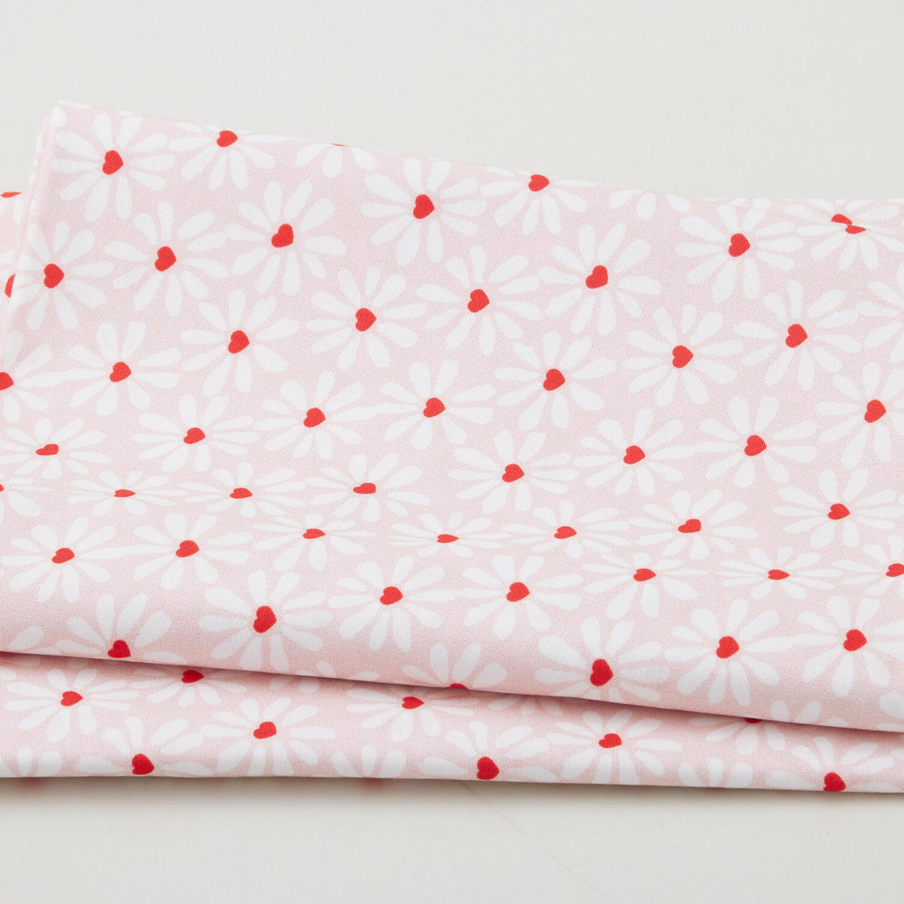 Garden of Love Favorites - Heart Flowers Pink 2 Yard Cut