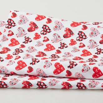 Garden of Love Favorites - Pattern Hearts White 2 Yard Cut