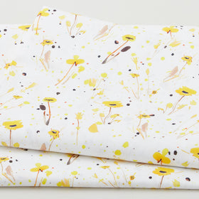Beez & Honey Favorites - Floral Sprigs White 2 Yard Cut