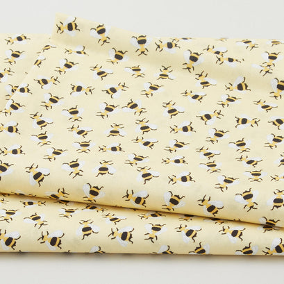 Beez & Honey Favorites - Buzzing Bees Yellow 2 Yard Cut
