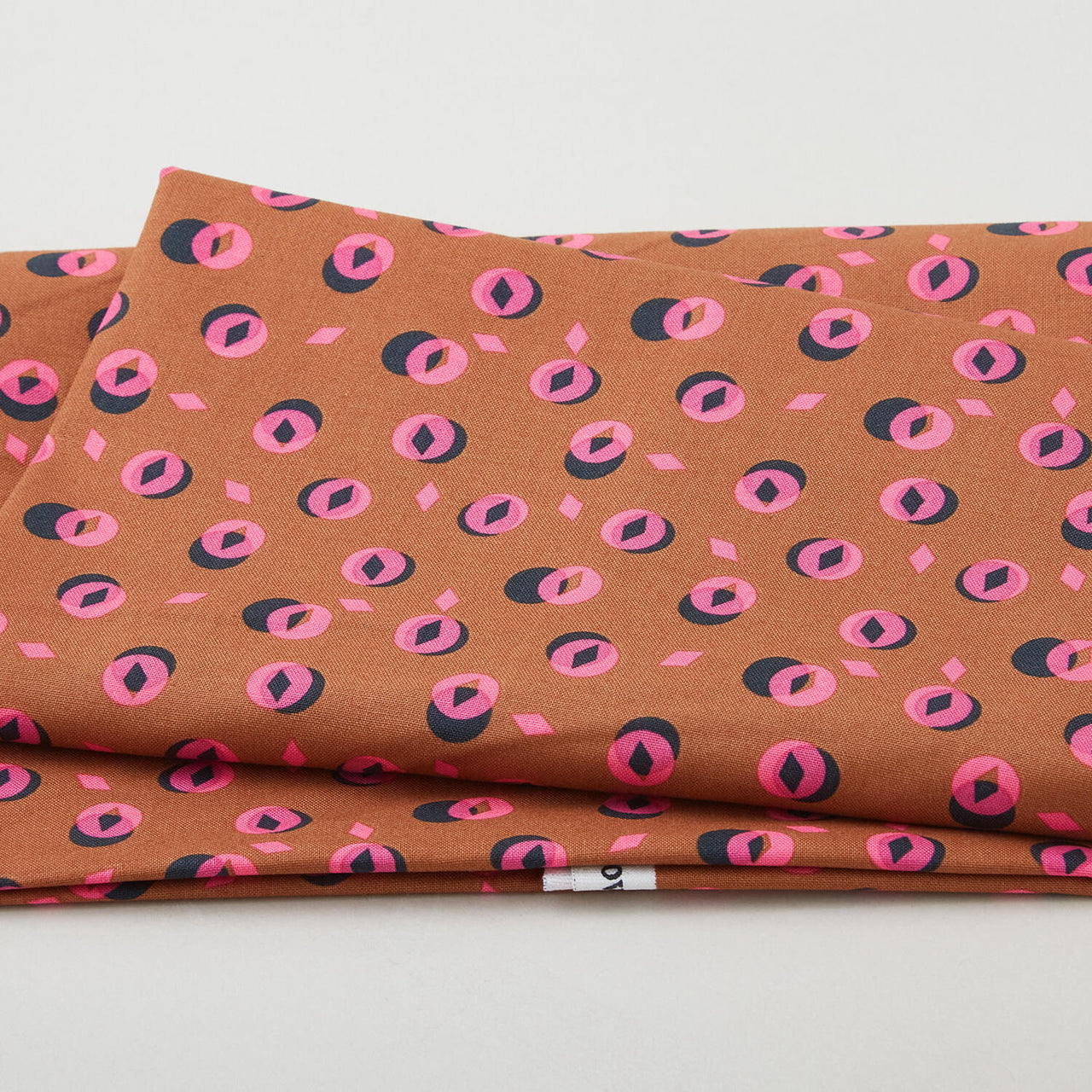 Passion Flower - Keys Toffee 2 Yard Cut