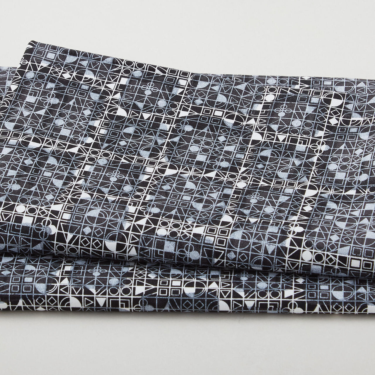 Black and White Musical - Sonata Black 2 Yard Cut