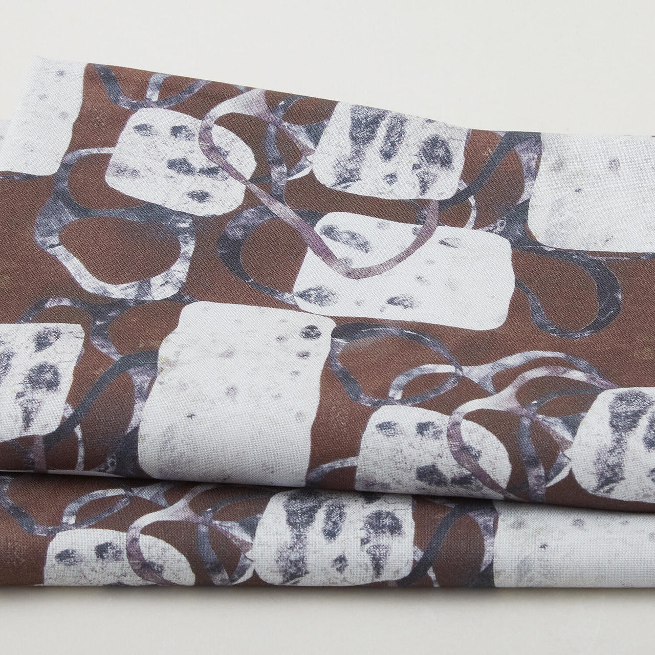 Golden Touch - Rusted Matter Rust 2 Yard Cut