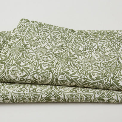 Cotswold Holiday - Medium Bluebell Green 2 Yard Cut