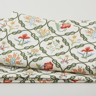 Emery Walker - May Coverlet Twining Vine 2 Yard Cut