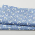Pocket Full Of Posies - Set Daisies Light Blue 2 Yard Cut
