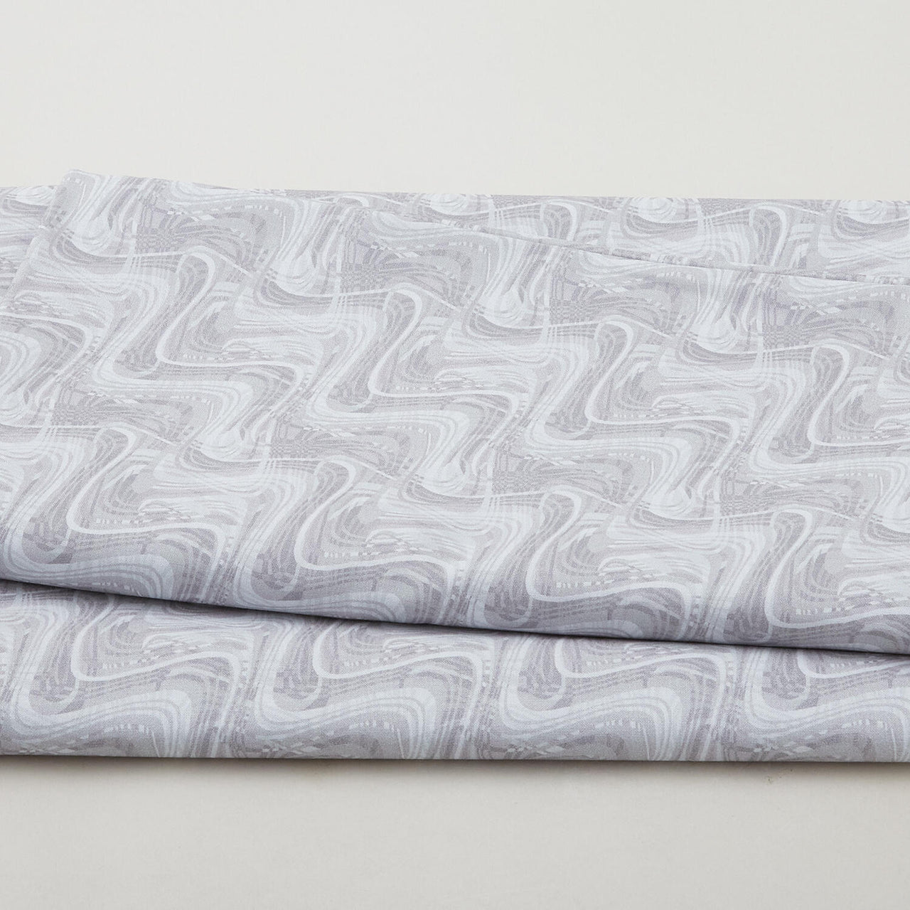 Whirlwind 118" - Wavy Lines Grey 3 Yard Cut