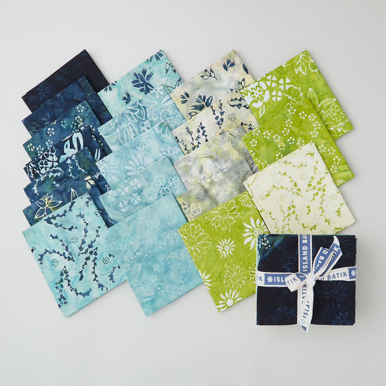 Frosted Foliage Batiks Fat Quarter Bundle