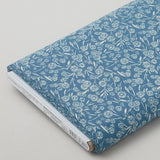 Cottage Flowers - Daisy Blue 8 Yard Bolt