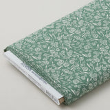 Cottage Flowers - Daisy Green 8 Yard Bolt